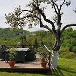 Maison d'hôtes Pensiunea Toscana 4*