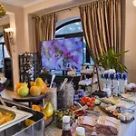 Pensiunea Toscana Guest house 4*