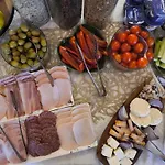 Guest house Pensiunea Toscana 4*
