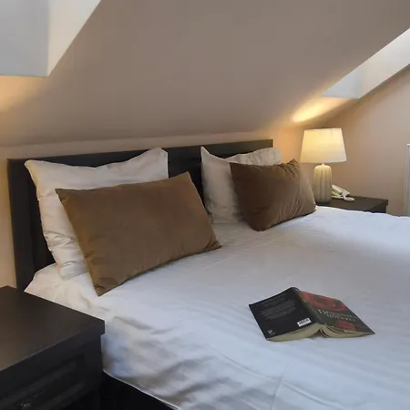 Maison d'hôtes Pensiunea Toscana 4*