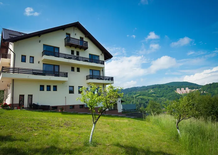 Casa de hóspedes Pensiunea Toscana 4*